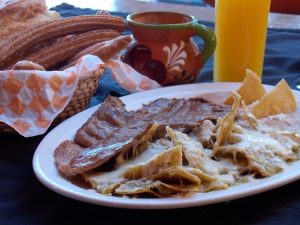 best foods in mexico, chilaquiles, best breakfat in Mexico city,