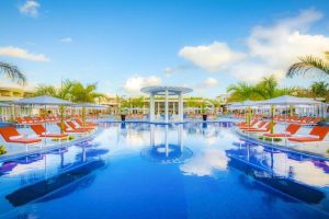 Moon Palace The Grand, cancun fishing trips, best pools in Cancun, best swim up bars in Cancun