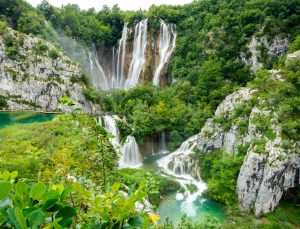 Plitvice Lakes National Park, Things to do in Croatia, 3 day yacht charter Croatia,Plitvice Lakes National Park 
