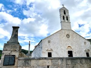 vis white church, best places to visit in Croatia