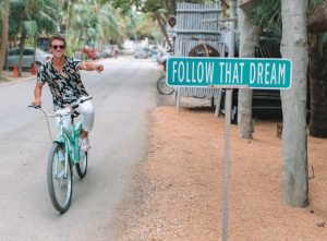 follow your dreams, what to wear in Tulum