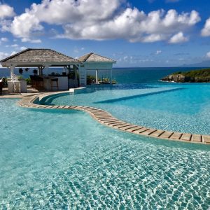 pool by ocean, where to stay in guadeloupe islands