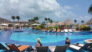 How to Find the Best Public Beaches in Cancun's Hotel Zone, Moon Palace, best adults only resorts in Mexico