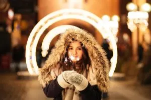 Christmas in Dublin, girl in a circle