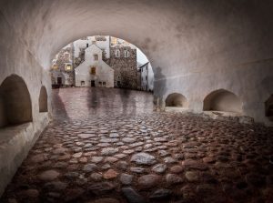 shadows in a tunnel, haunted places in Ireland