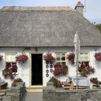 best-time-to-visit-ireland, houses