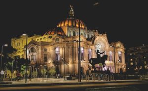 Parks in Mexico City, Palacio de Bellas Artes.
