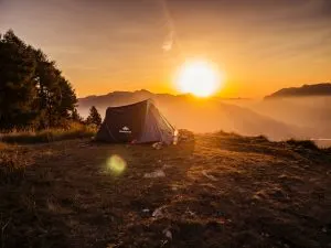Why Solar Should Be Your Number 1 Choice For Camping!